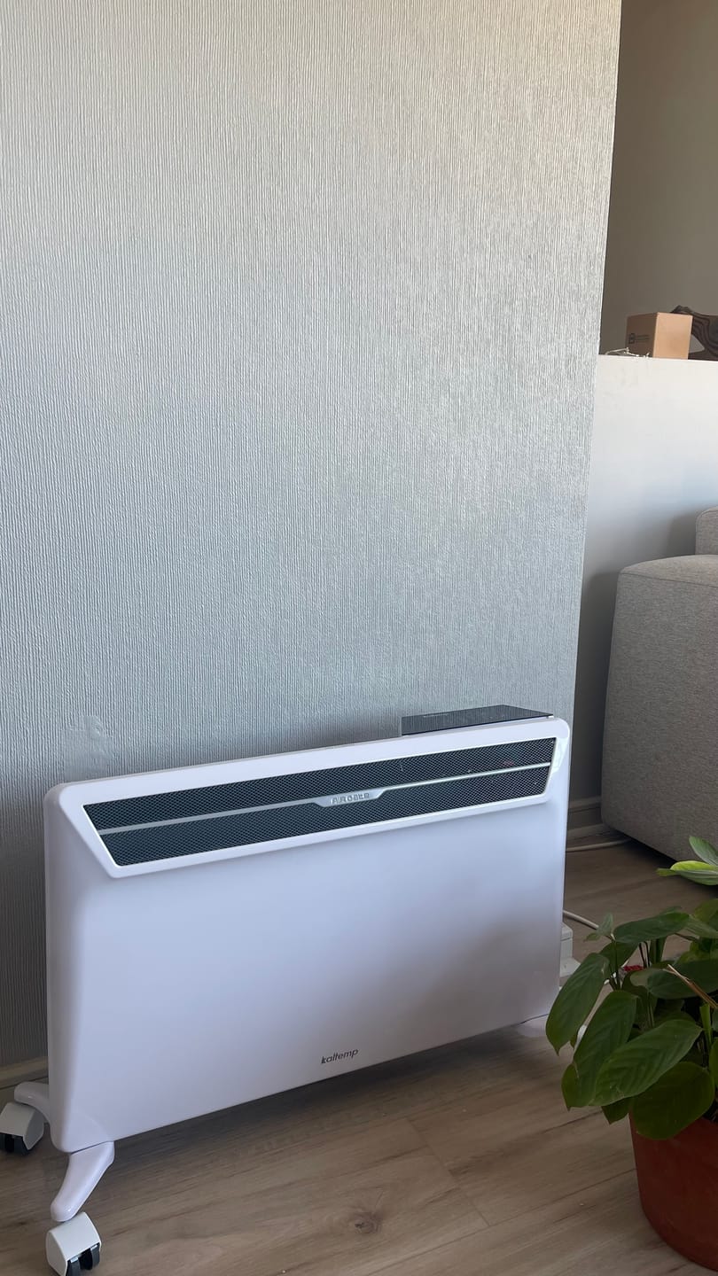 Customer photo review of Estufa Electrica Calefactor Kaltemp Wally Inverter 1500W Wifi | 18m2
