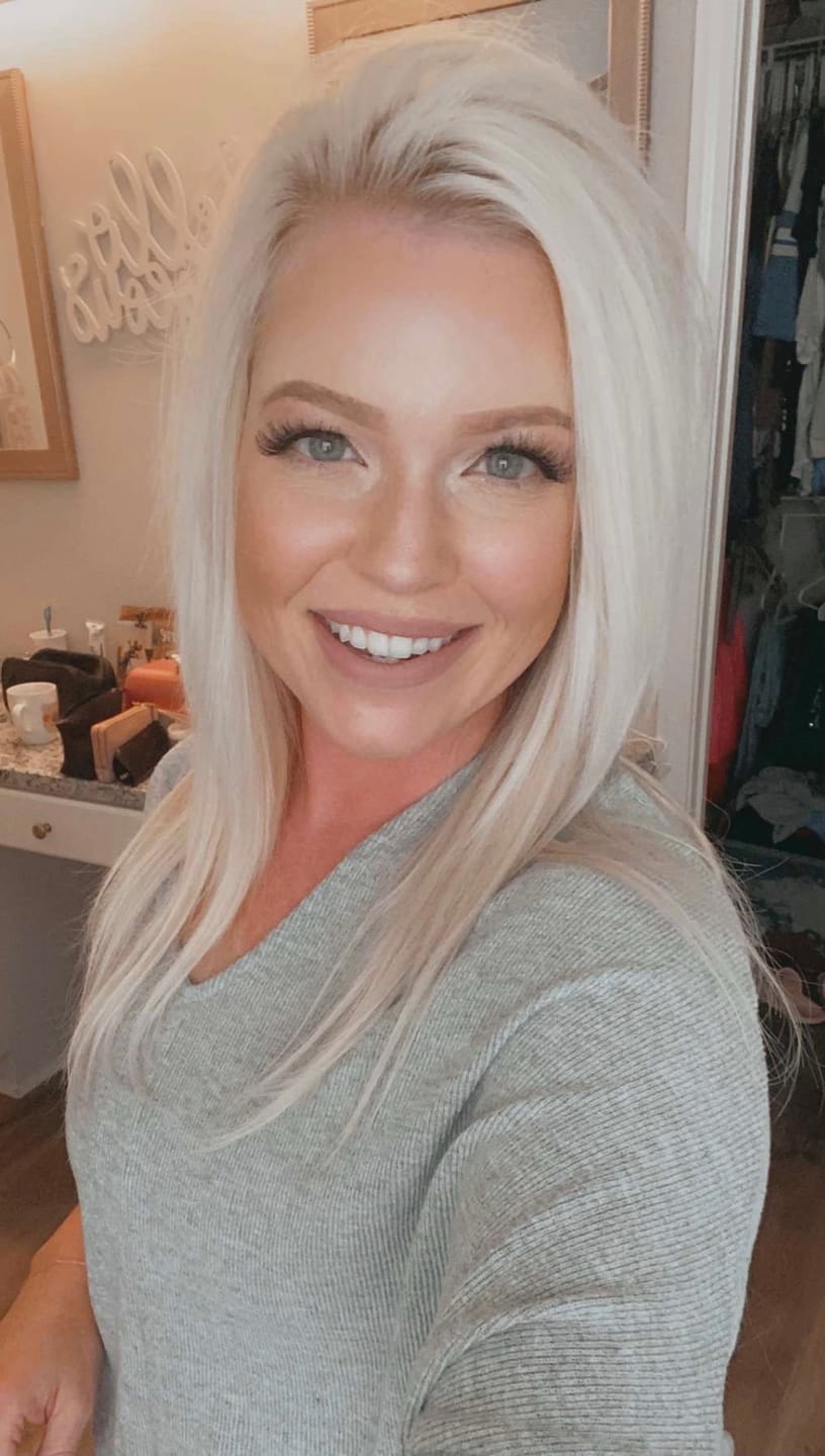 Customer photo review of [U-Tip Upgrade] Platinum Blonde Virgin Keratin Tip Hair Extensions #1000