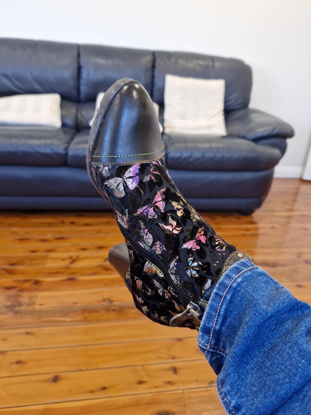 Customer photo review of Vintage Butterfly Elegance Leather Ankle Shoes