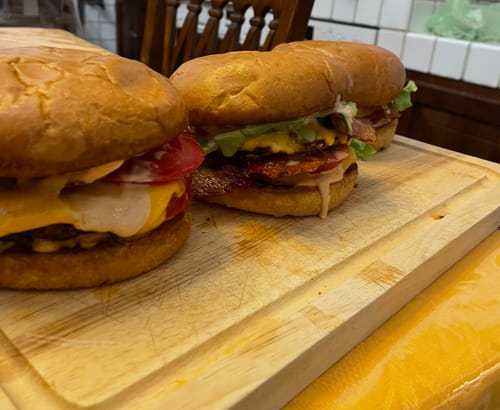 Customer photo review of SMASH BOX con Rub per smash burger e Classic Potato Rolls