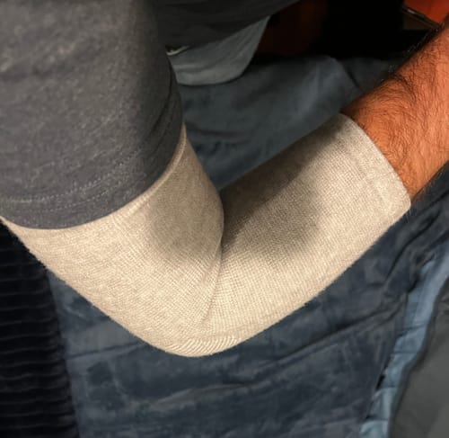 Customer photo review of Premium Bamboo Elbow Sleeve