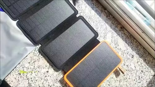 Customer photo review of SolaBank Fold Wireless Charging Powerbank 10000mAh