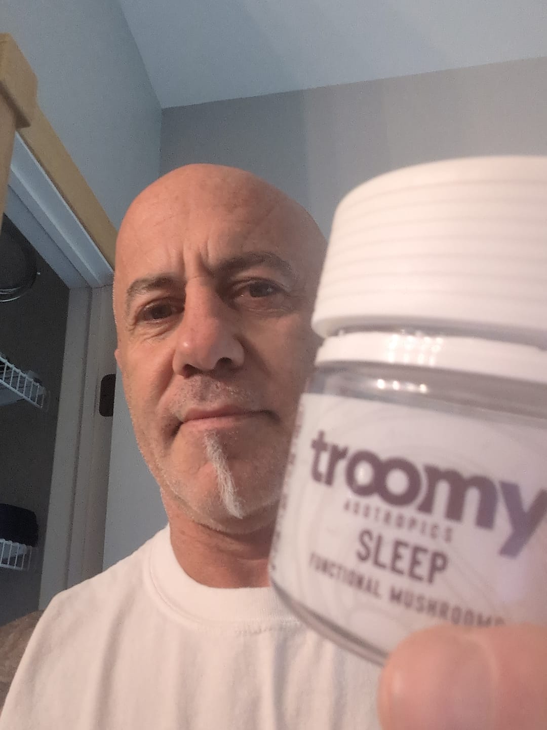 Customer photo review of Sleep: Reishi + Melatonin Gummies