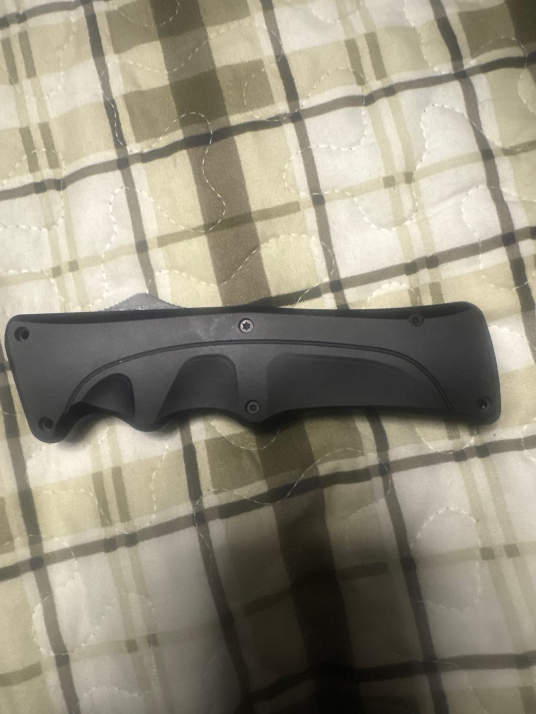 Customer photo review of Black D2 Clip Point Mamba Hendrix OTF