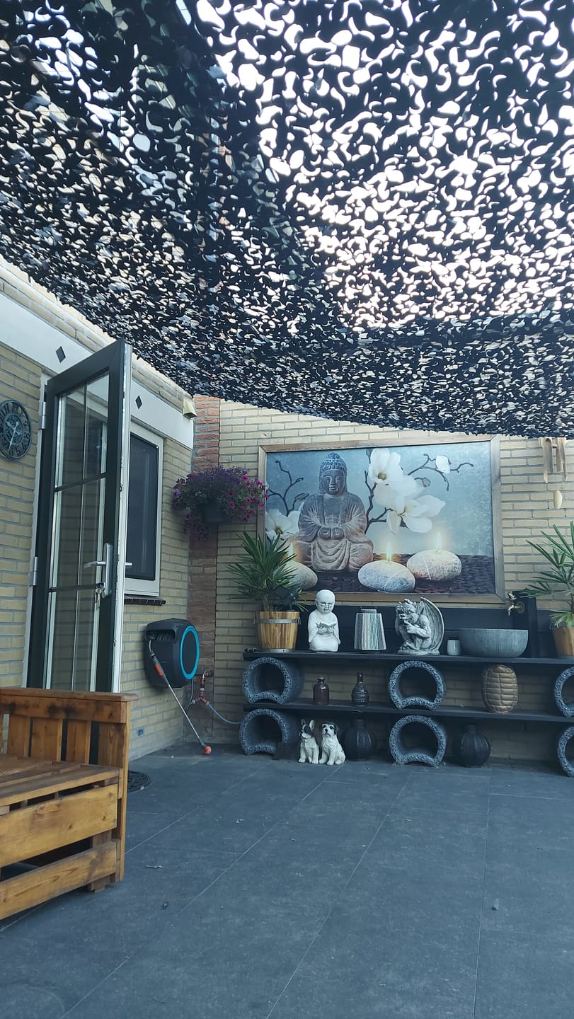 Customer photo review of Zwart Camouflagenet