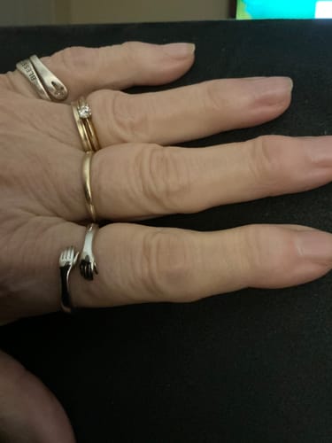 Customer photo review of Hug From Heaven Ring