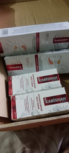 Customer photo review of Mela Care Advanced Brightening Cream