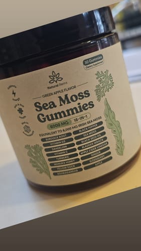Customer photo review of Sea Moss 16-In-1 Gummies