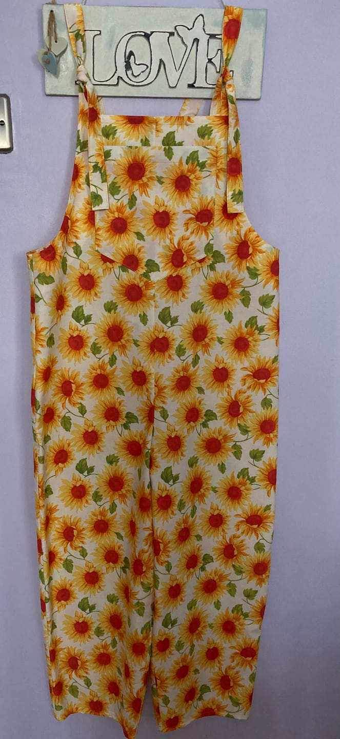 Customer photo review of Sunflowers Rose & Hubble Cotton Poplin Fabric
