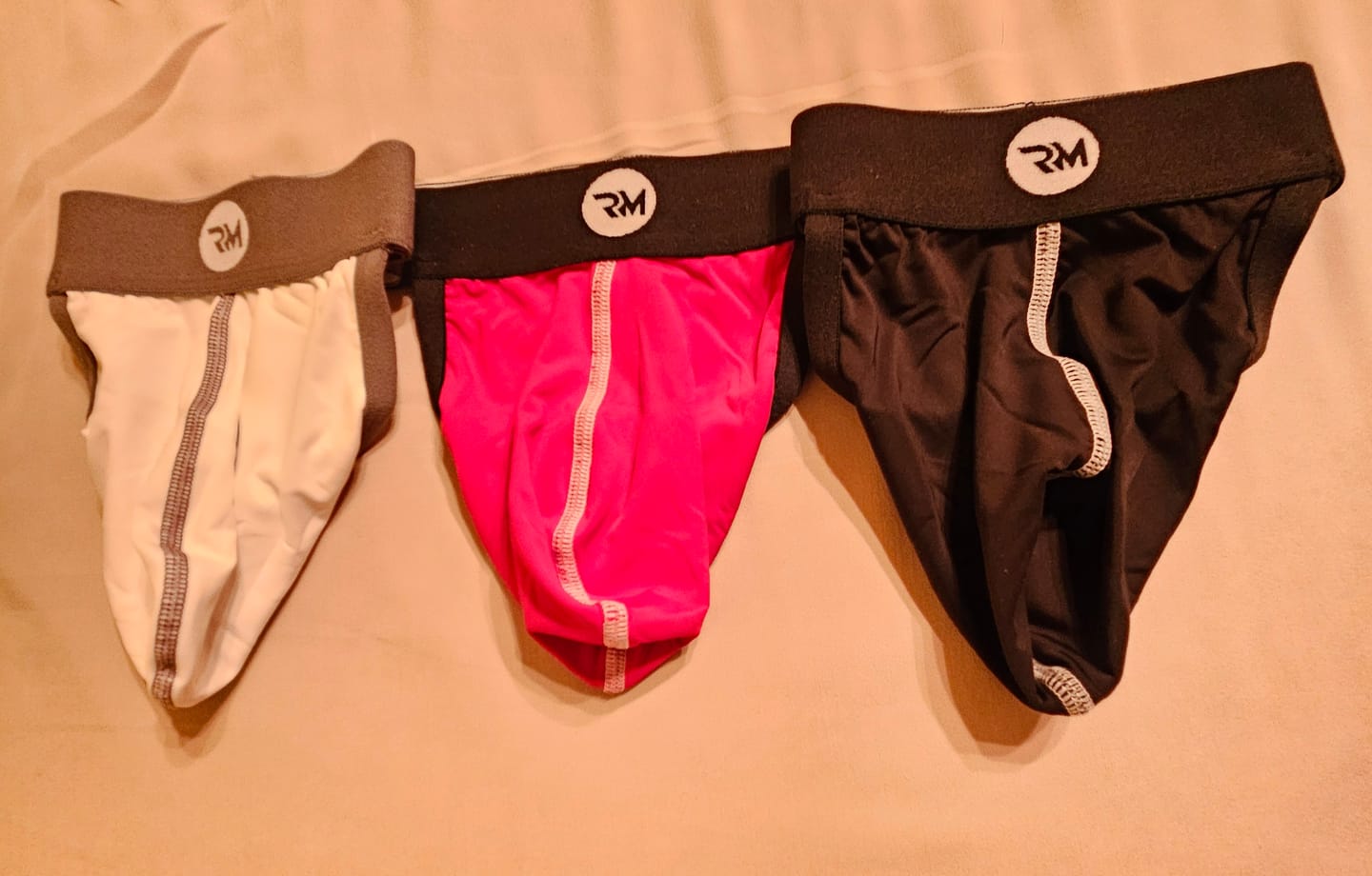 Customer photo review of Nylon 0in Strapless Jocks No Fly 3pk Gunmetal Gray/Red/White