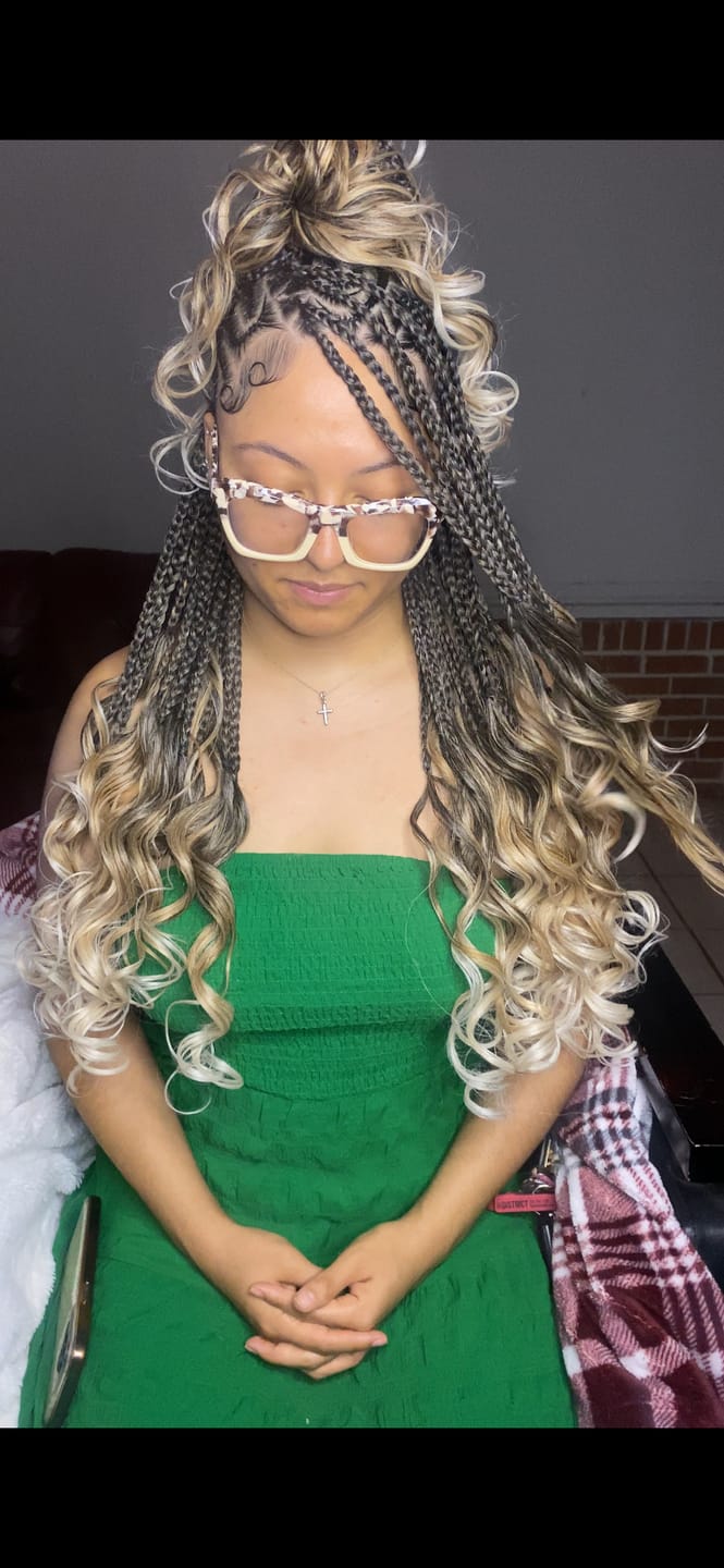 Customer photo review of Freetress Braid - 3X FRENCH CURL 22"