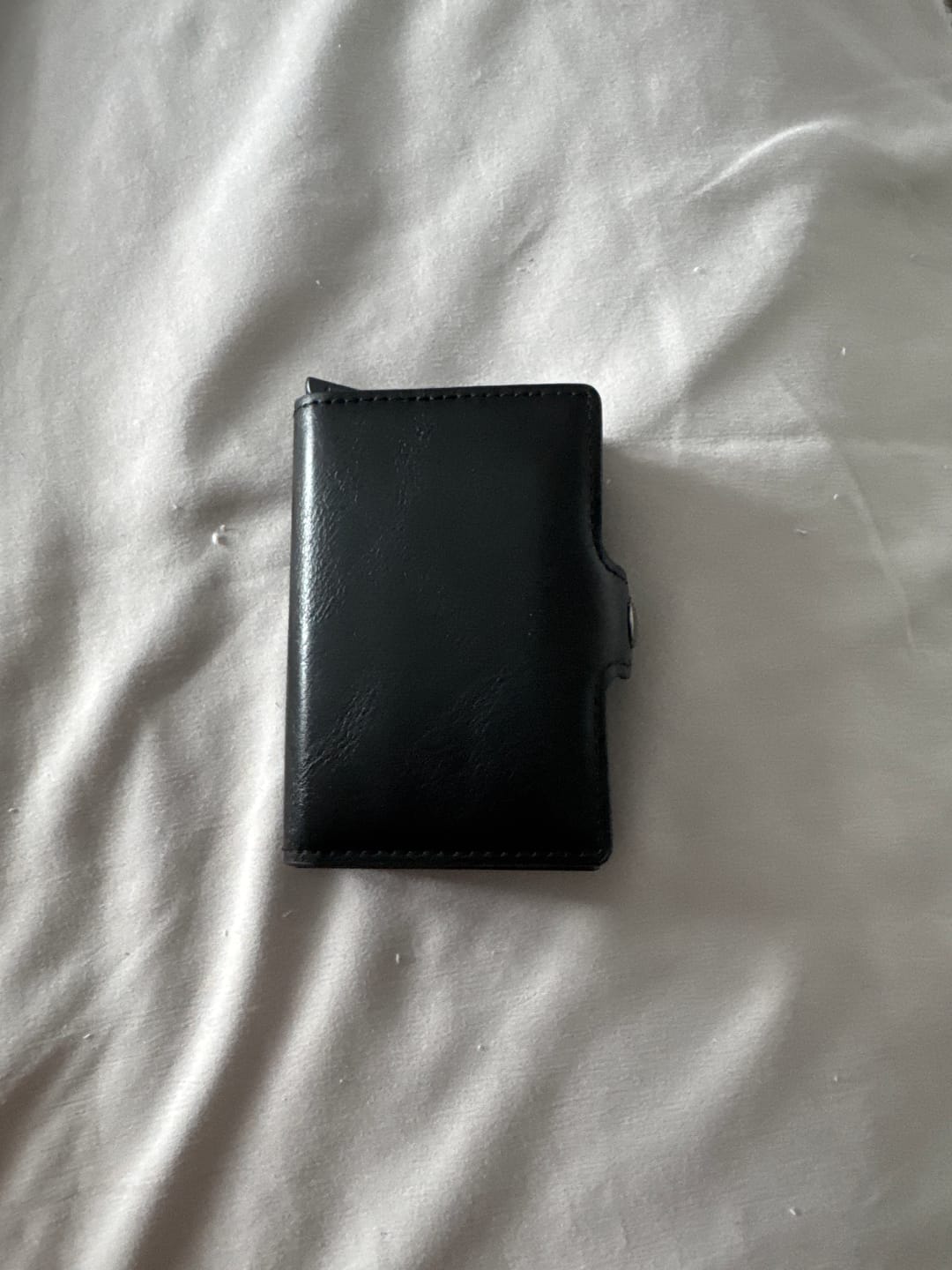 Customer photo review of Smart Wallet