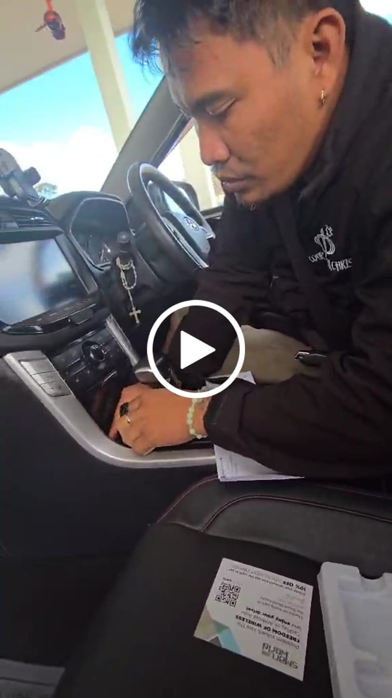 Customer video review of Smart World Apple Carplay and Android Auto Wireless Adapter CP-AA