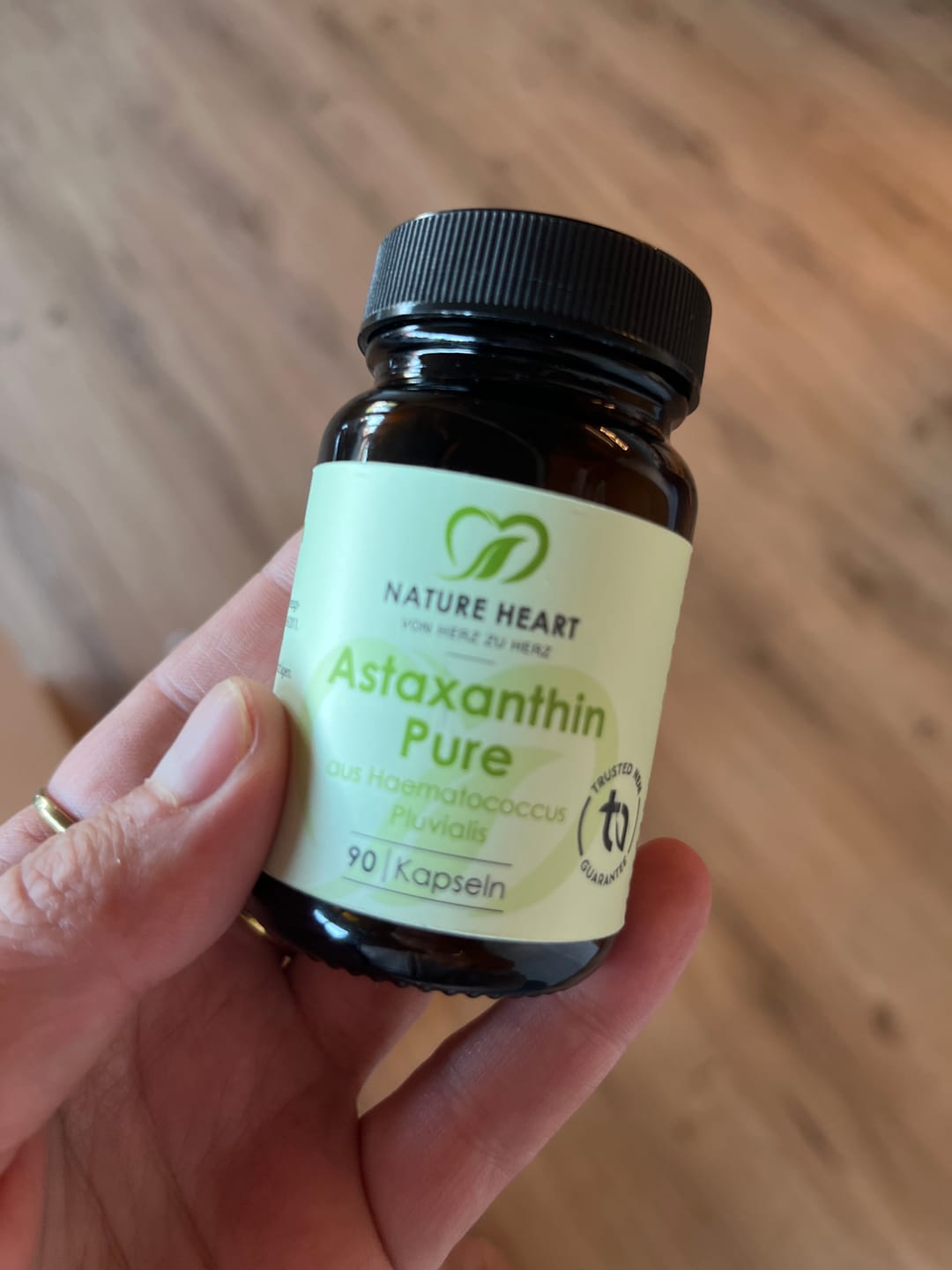 Customer photo review of Astaxanthin Pure