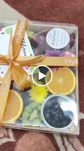 Customer video review of Subang Jaya Signature Cheese Fruit Grazing Platter (Available in S, M & L size) [Malaysia]