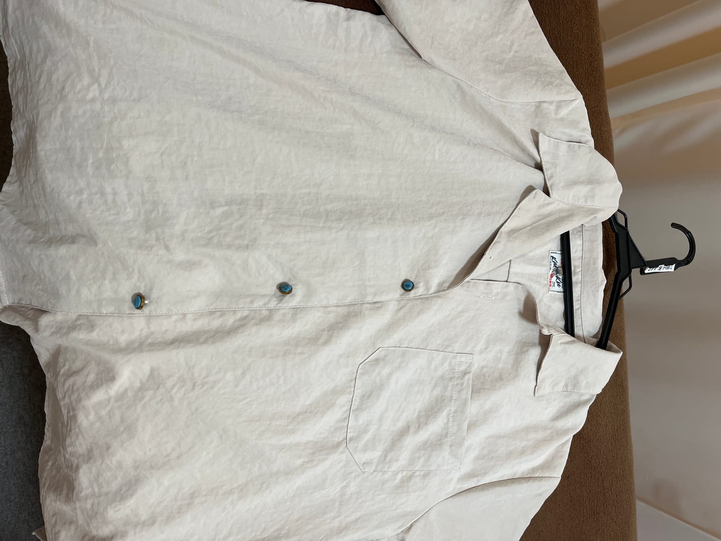 Customer photo review of ターコイズ風ボタン付き ピーチスキンシャツ　新色追加！