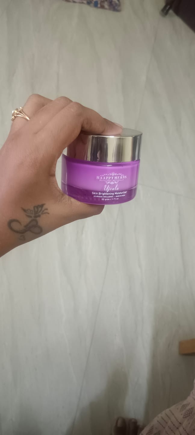 Customer photo review of Ujvala Skin Brightening Moisturizer