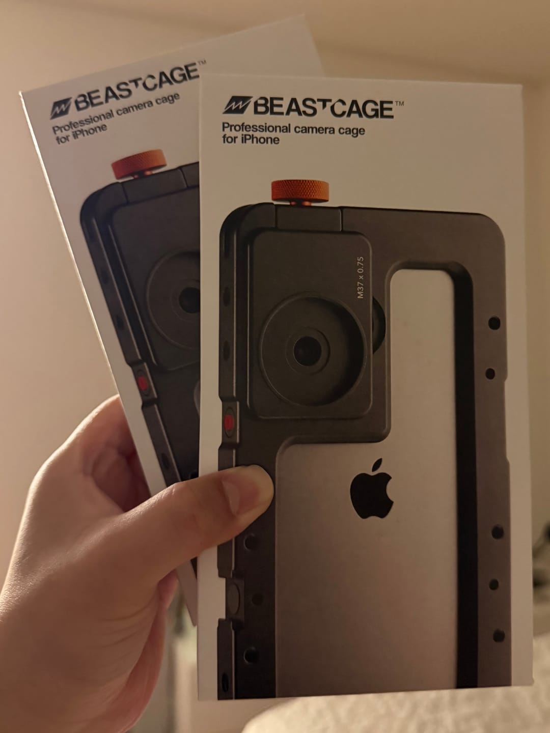 Customer photo review of Beastcage for iPhone 16 Pro