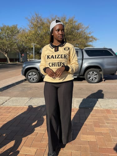 Customer photo review of Kaizer Chiefs Long Sleeve Knitted Jersey-Butter