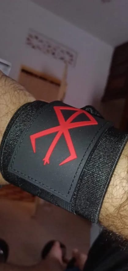 Customer photo review of Bandes de Force pour Poignets - Berserk Sacrifice
