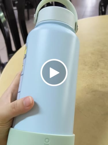 Customer video review of Minions Ace Bottle Mega