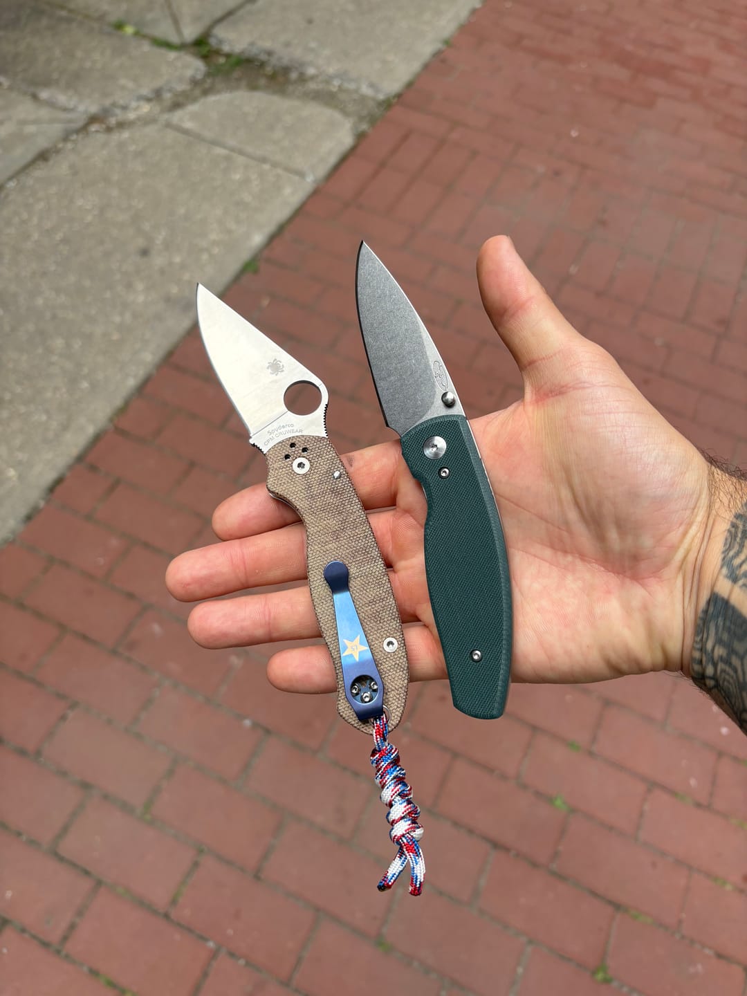 Customer photo review of Para 3 CruWear & Micarta Compression Lock Folding Knife 2.95" CPM CruWear Satin Plain Blade, Brown Canvas Micarta Handles