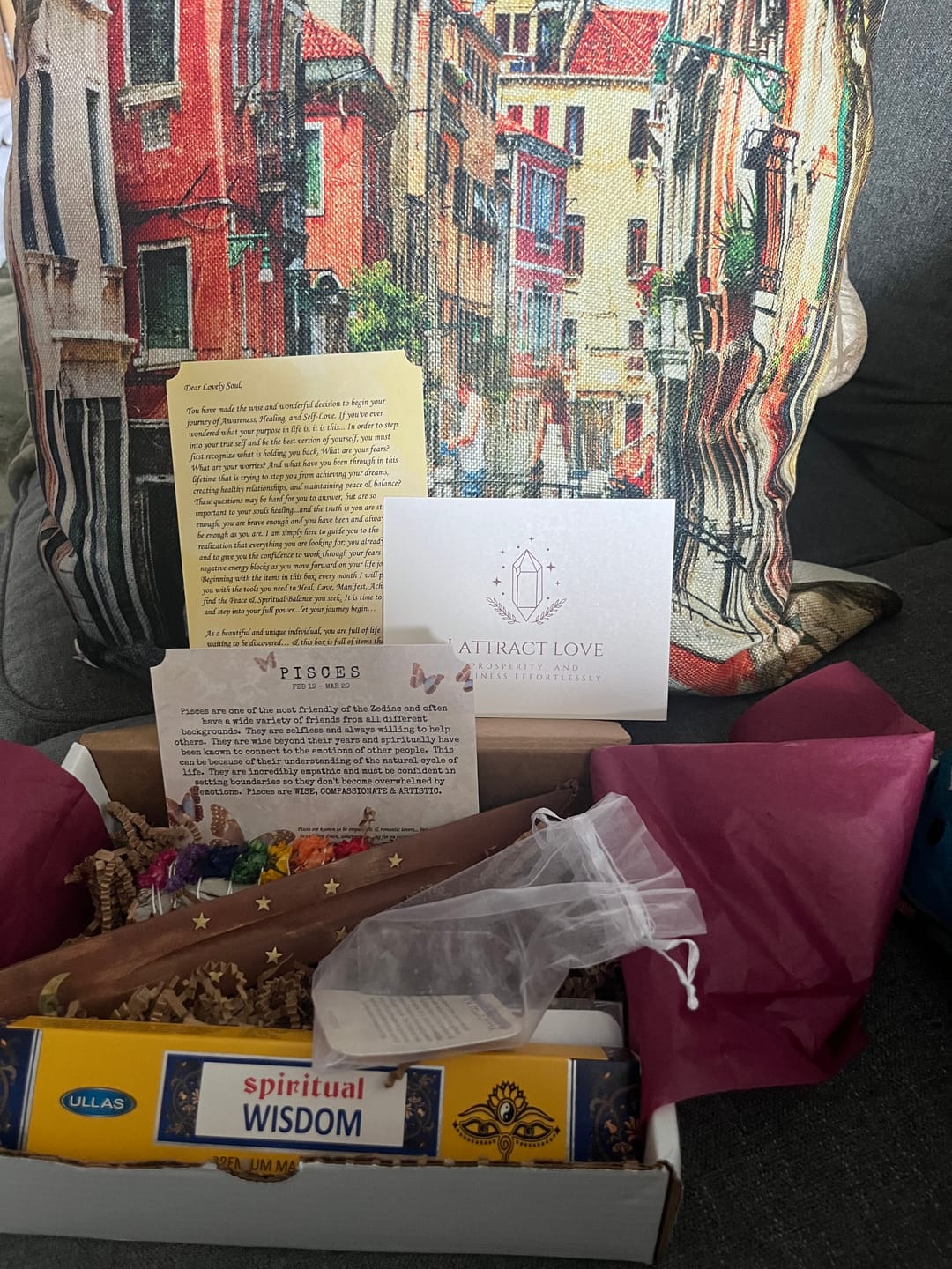 Customer photo review of Free Mystic Gift