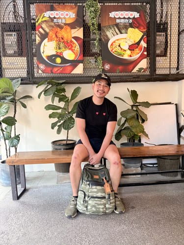 Customer photo review of Ultra-Stretch 5" Chino Shorts - Navy