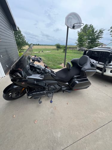 Customer photo review of Wind Rider Seat Cover