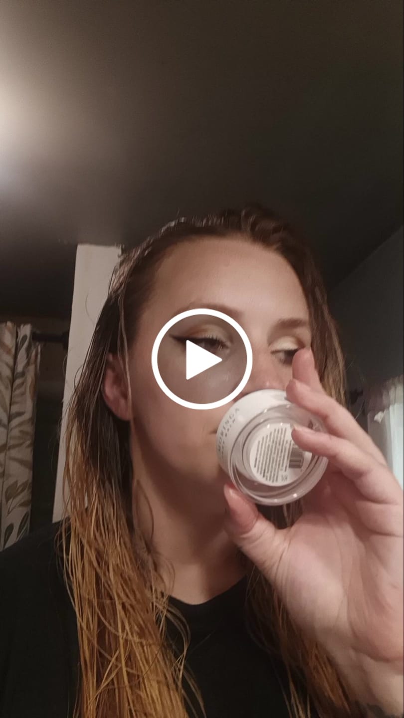 Customer video review of All Moringa All-Natural Moringa Body Butter Balm – Deep Hydration for Dry Skin – Nourishing & Moisturizing Formula