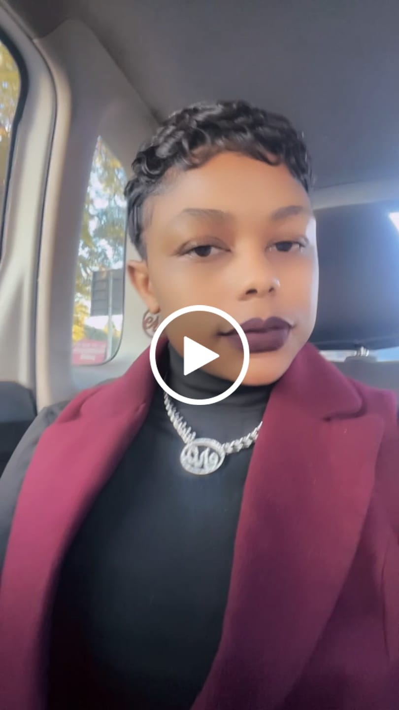 Customer video review of Era Luxe Silver Choker