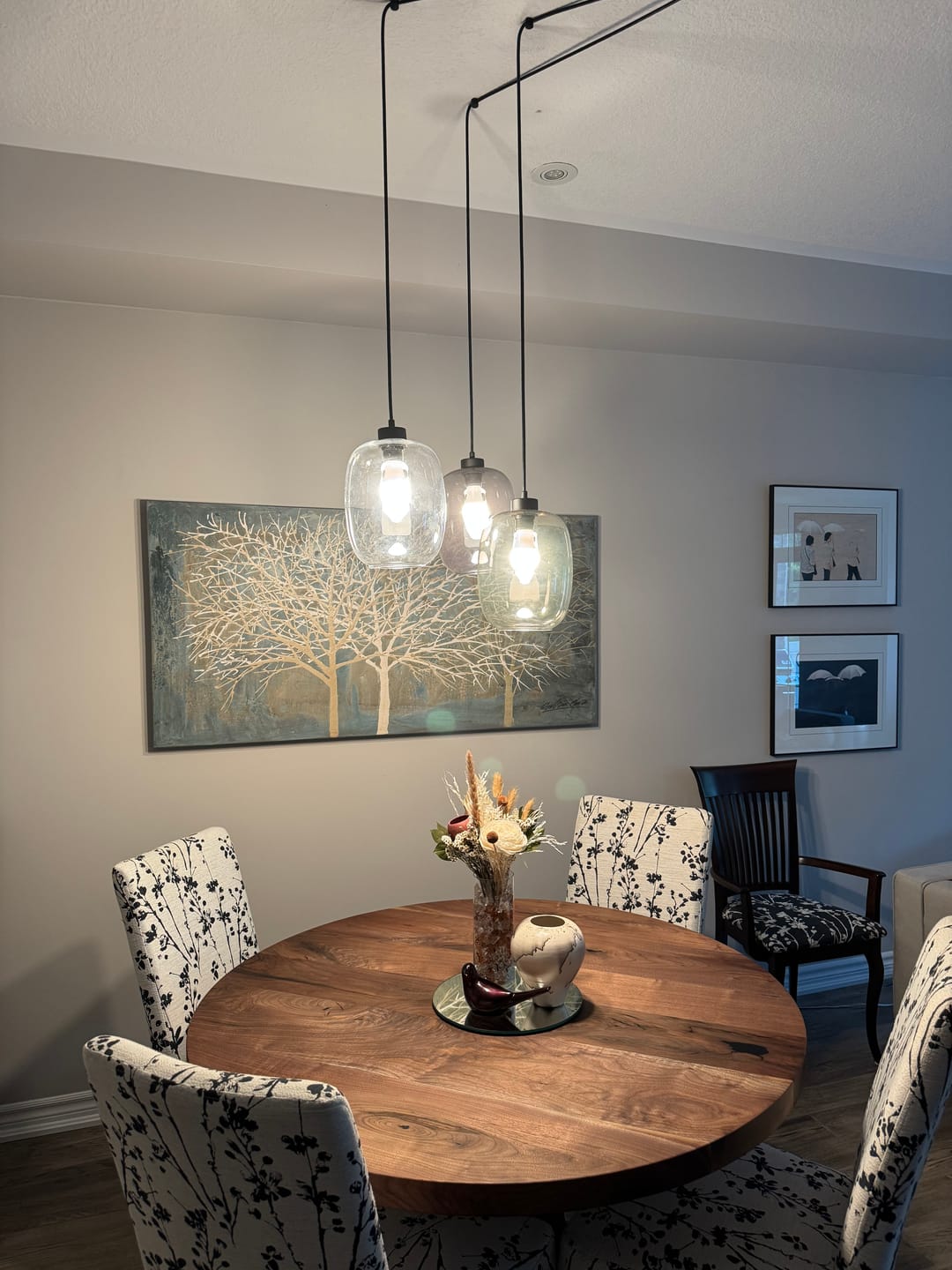 Customer photo review of ELIO Mid-Century Modern Pendant Lamp 3