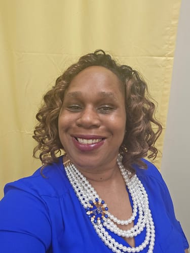 Customer photo review of White Pearl SGRho Set Necklace