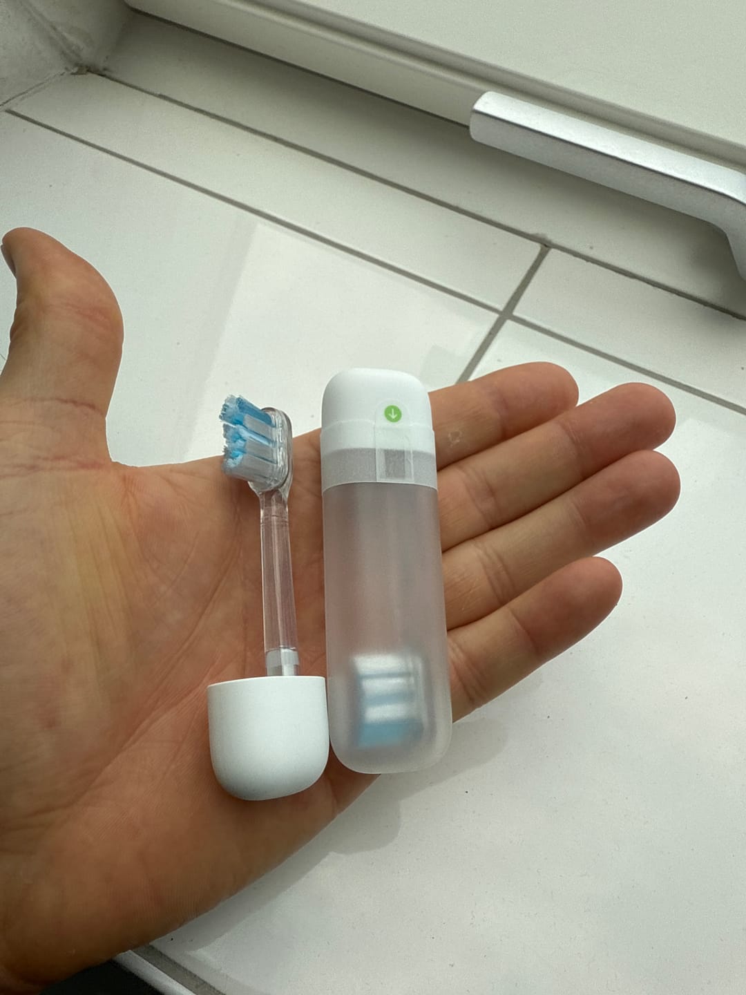 Customer photo review of Laifen Wave Toothbrush Heads