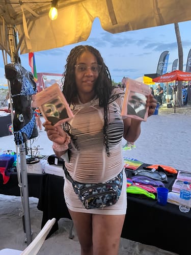 Customer photo review of The Locketts: LuxeLift