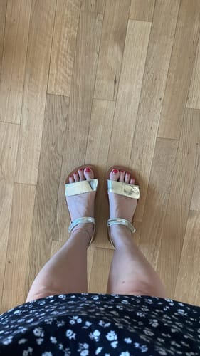 Customer photo review of Glow I - Barefoot Sandals