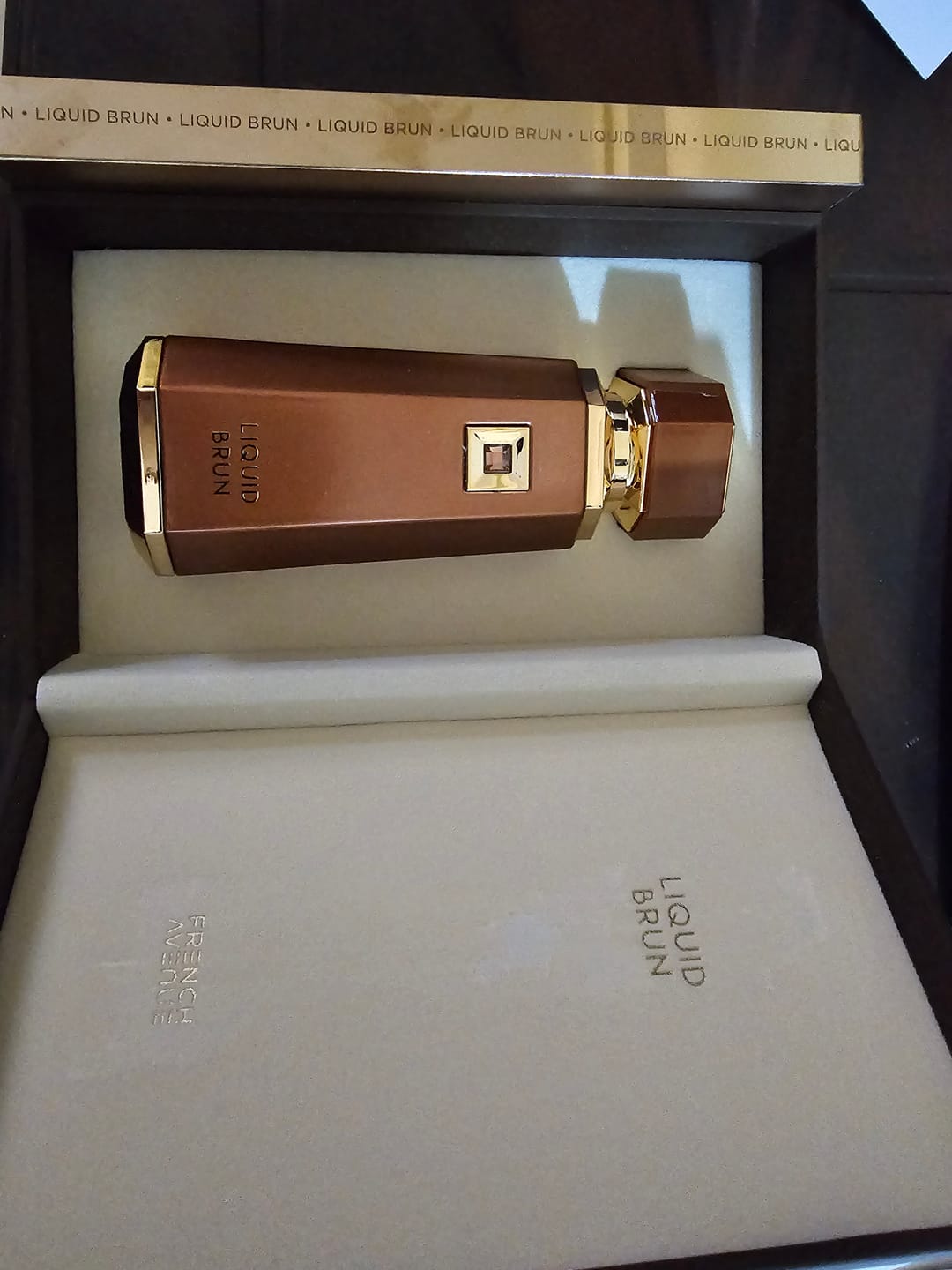 Customer photo review of Maison Fragrance World French Avenue Liquid Brun Eau De Parfum For Men