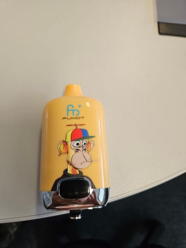 Customer photo review of ORIGINAL RANDM DIGITAL BOX 12000 Vape