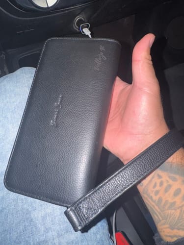 Victor V. review of Cartera Sonora • Negro Flotter image 1 out of 1