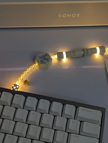 Customer photo review of UNKNOWN ERROR 8KHZ HE GAMING KEYBOARD CABLE-DREAM LAND