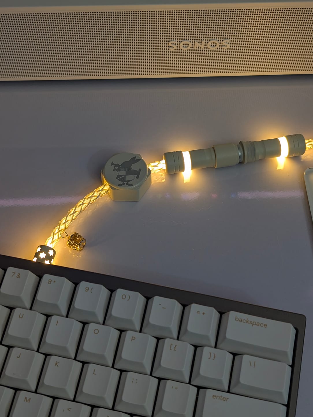 Customer photo review of UNKNOWN ERROR 8KHZ HE GAMING KEYBOARD CABLE-DREAM LAND