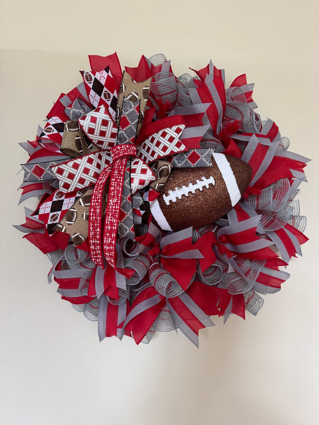 Customer photo review of 15"Wire,25"Oad-Pencil Work Wreath X18 Ties, Red XX750424