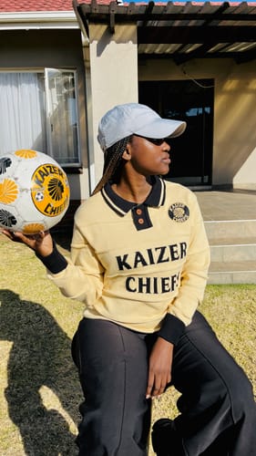 Customer photo review of Kaizer Chiefs Long Sleeve Knitted Jersey-Butter