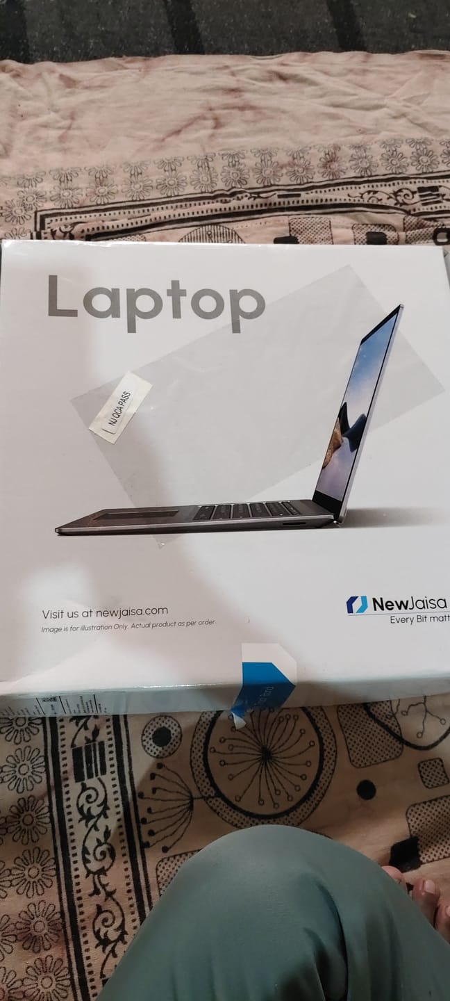 Customer photo review of HP Laptop | 14s | Intel i5 10th Gen | 14" HD | Win 11 Pro | Refurbished