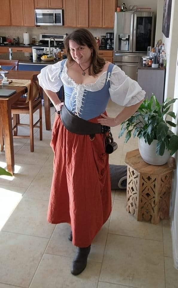 Customer photo review of Maxi Skirt Alaina Rust
