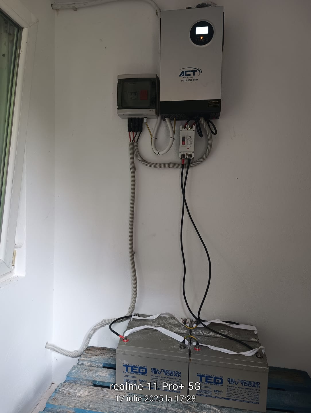 Customer photo review of Sistem Fotovoltaic cu Invertor 5.2KW Complet