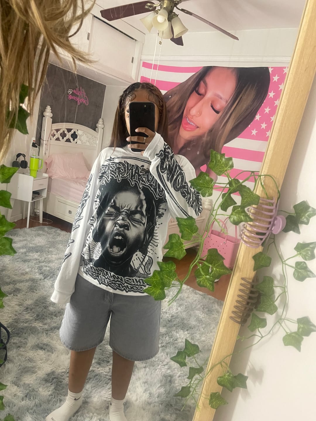 Customer photo review of Heavan Sounds Long-Sleeve T-Shirt