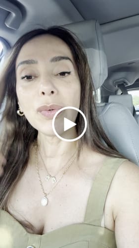 Customer video review of MINI SCAPULAR Virgin and Sacred Heart