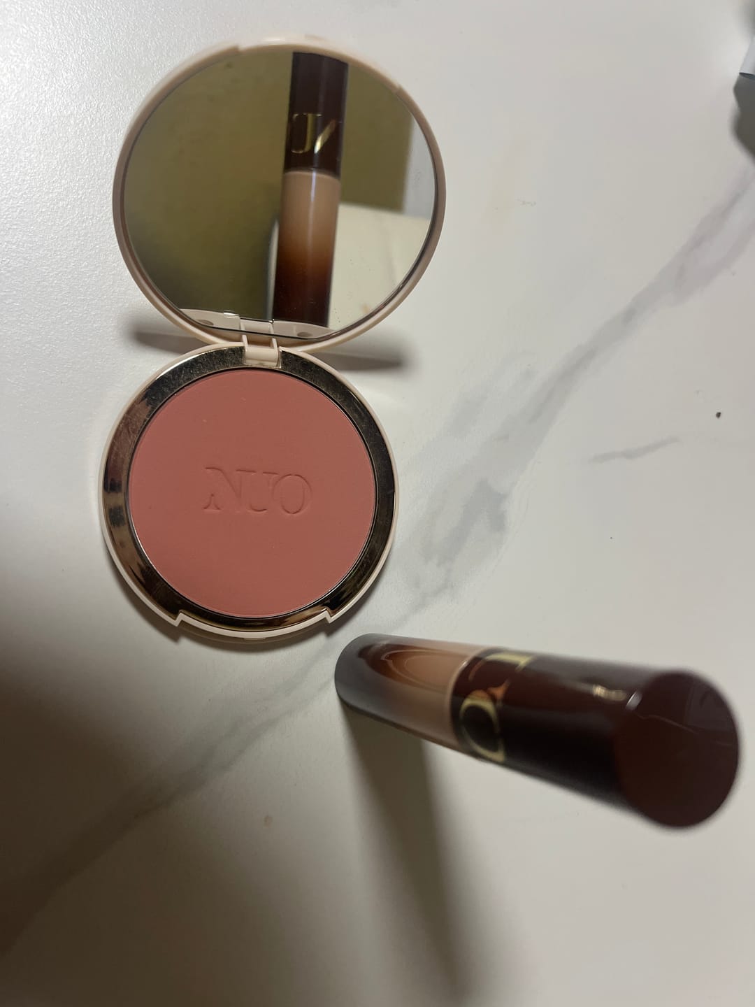 Customer photo review of Blush pudra cu efect de blurare