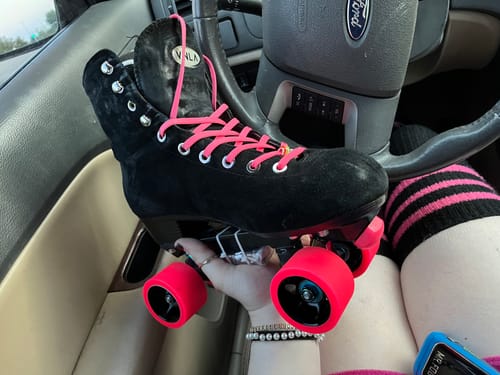 Customer photo review of Bont Royal Assassin Roller Skate Wheels